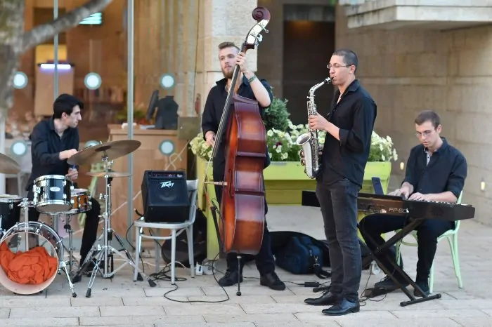 NitzanZohar 3525 scaled